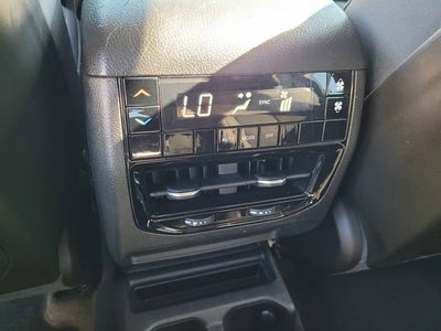 2023 Jeep Grand Cherokee L Laredo 4x2