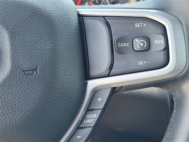 2024 RAM 1500 Big Horn Crew Cab 4x2 5'7" Box