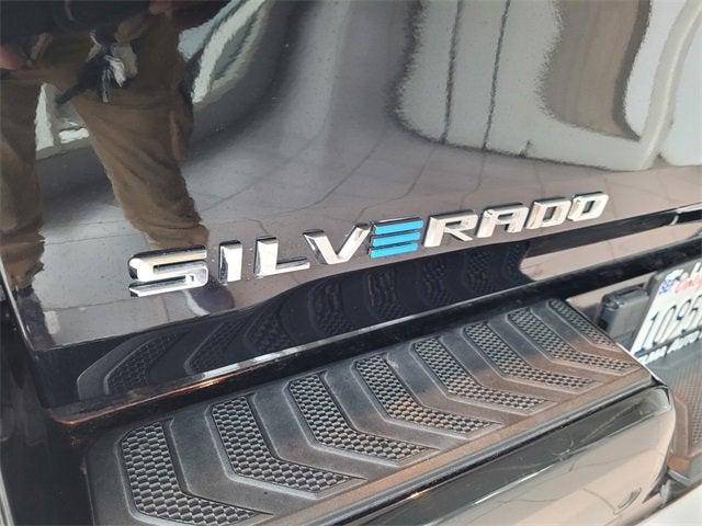 2024 Chevrolet Silverado EV RST