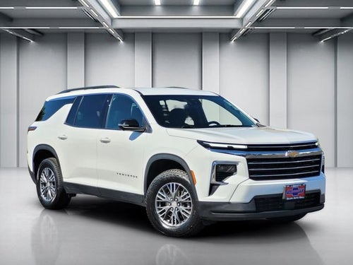 2024 Chevrolet Traverse LT