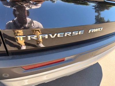 2024 Chevrolet Traverse LT