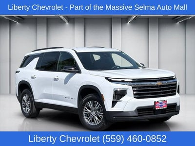 2025 Chevrolet Traverse LT
