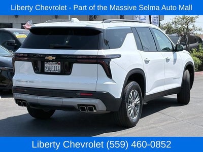 2025 Chevrolet Traverse LT