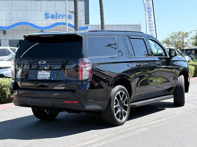 2024 Chevrolet Suburban RST