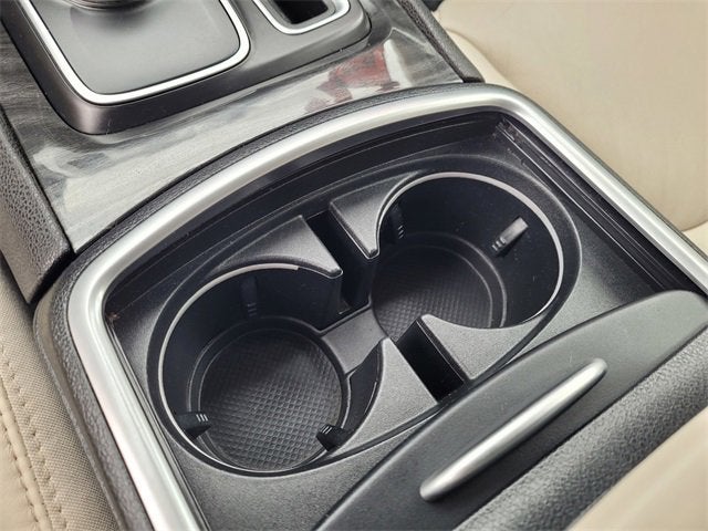 2017 Chrysler 300 Limited