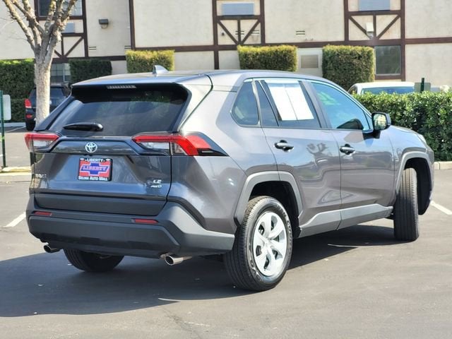 2025 Toyota RAV4 LE