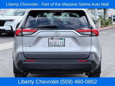 2021 Toyota RAV4 LE
