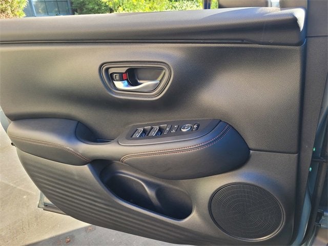 2025 Honda HR-V 2WD Sport