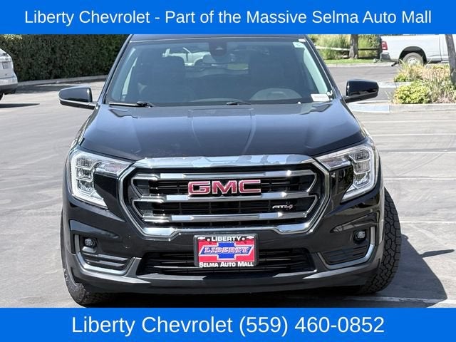 2024 GMC Terrain AT4