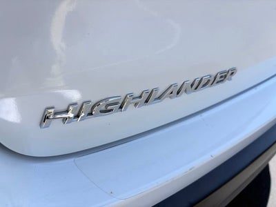 2018 Toyota Highlander LE