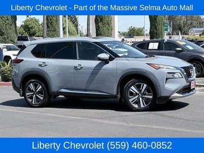 2022 Nissan Rogue Platinum FWD
