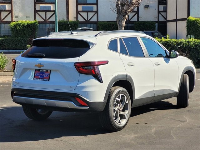 2025 Chevrolet Trax LT