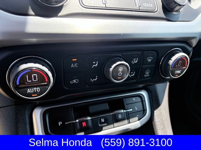 2022 GMC Acadia SLE