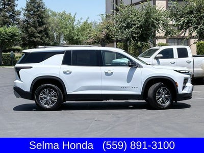 2024 Chevrolet Traverse AWD LT