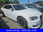 2022 Chrysler 300 Touring L