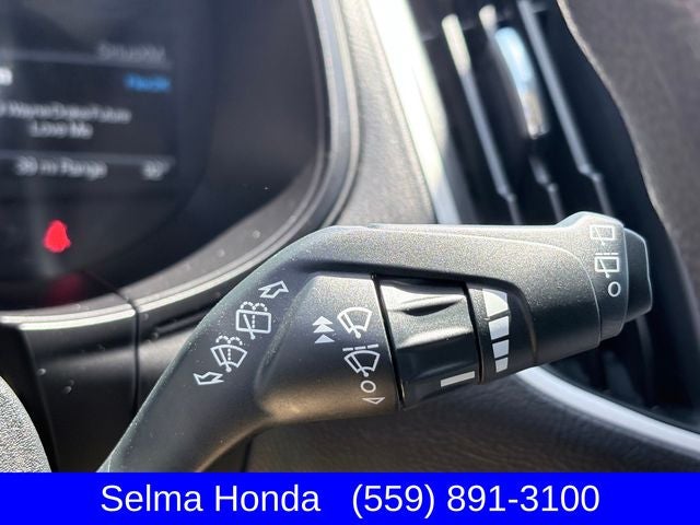 2023 Ford Edge SE