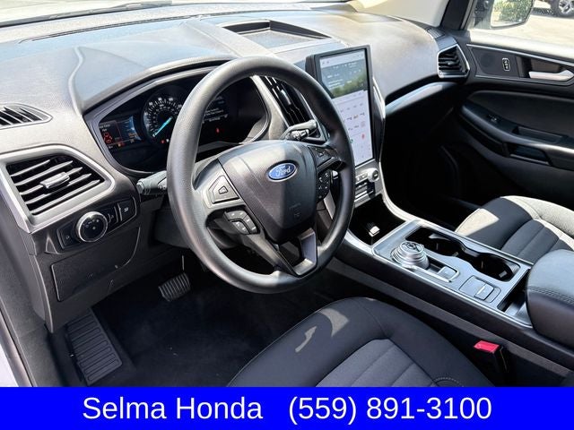 2023 Ford Edge SE