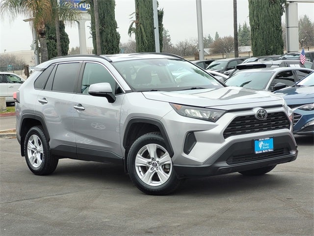2019 Toyota RAV4 LE
