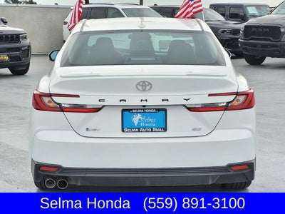 2025 Toyota Camry SE
