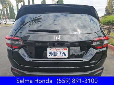 2025 Honda Pilot Touring