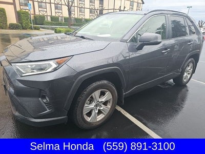 2020 Toyota RAV4 Hybrid XLE