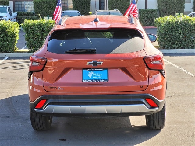 2024 Chevrolet Trax LT