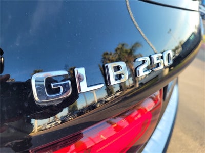 2023 Mercedes-Benz GLB GLB 250