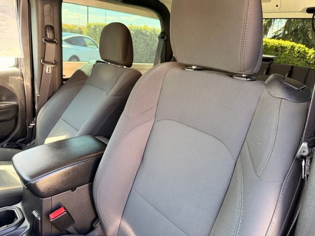 2022 Jeep Wrangler Sport S 4x4