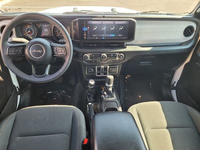2025 Jeep Wrangler 4-Door Summit 4x4