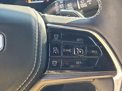 2023 Jeep Grand Cherokee Overland 4x4