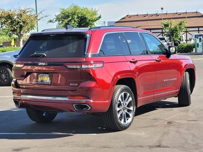 2023 Jeep Grand Cherokee Overland 4x4