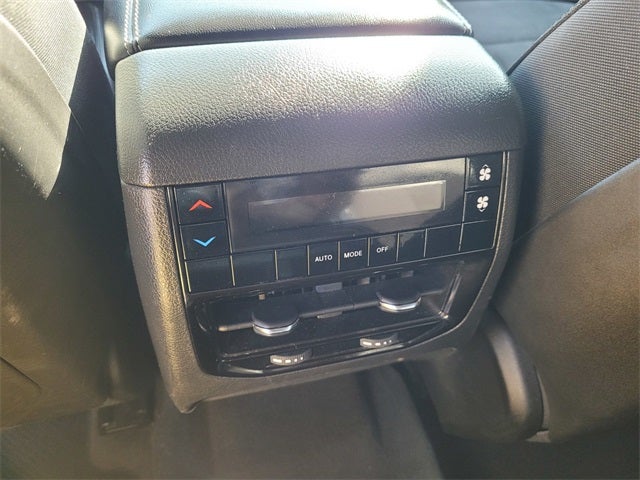 2024 Jeep Grand Cherokee L Altitude 4x4