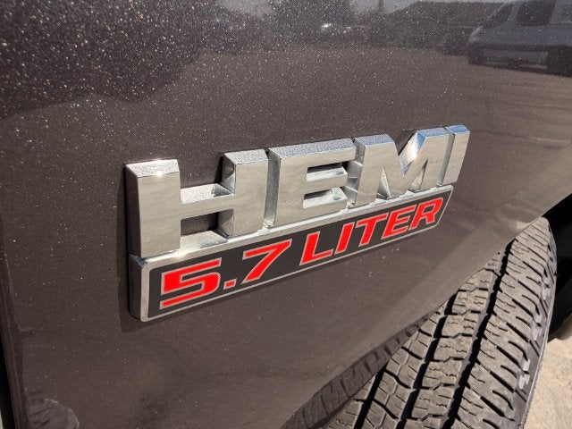 2018 RAM 1500 SLT Quad Cab 4x4 6'4' Box