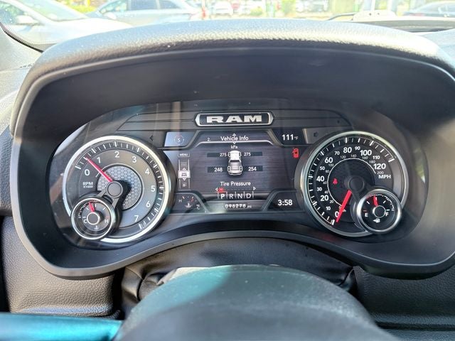 2022 RAM 1500 Big Horn Quad Cab 4x2 6'4' Box