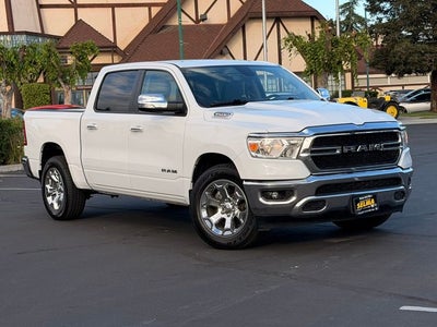 2020 RAM 1500 Big Horn Crew Cab 4x4 5'7' Box