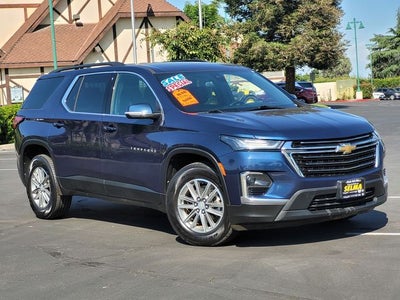 2023 Chevrolet Traverse FWD LT Cloth