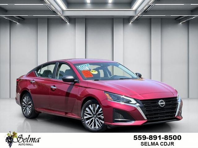 2025 Nissan Altima SV FWD