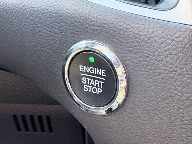 2023 Ford Edge SE