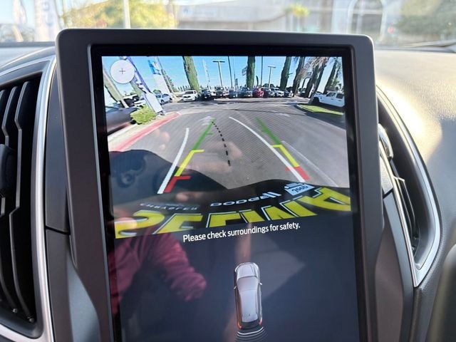 2023 Ford Edge SE