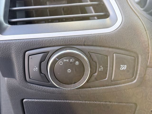 2023 Ford Edge SE