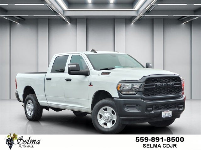 2024 RAM 3500 Tradesman Crew Cab 4x4 6'4' Box