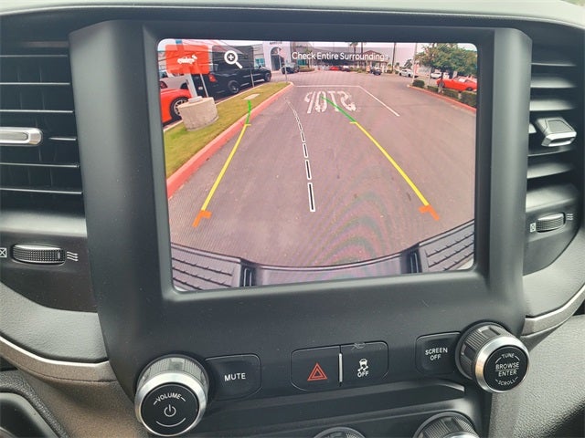 2024 RAM 3500 Tradesman Crew Cab 4x4 6'4' Box