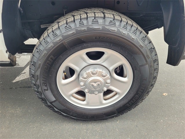 2024 RAM 3500 Tradesman Crew Cab 4x4 6'4' Box