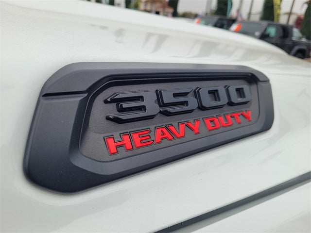 2024 RAM 3500 Tradesman Crew Cab 4x4 6'4' Box