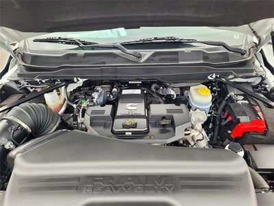 2024 RAM 3500 Tradesman Crew Cab 4x4 6'4' Box