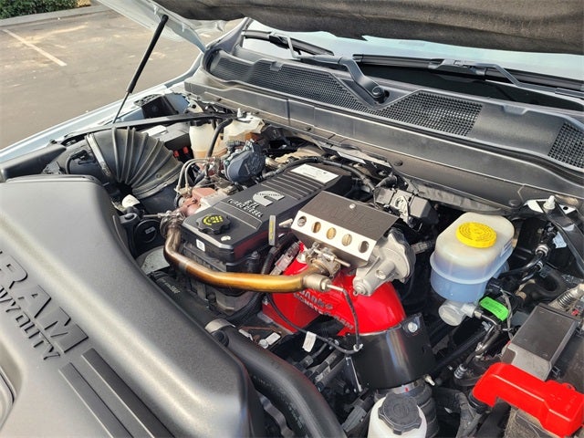 2022 RAM 2500 Laramie Crew Cab 4x4 6'4' Box