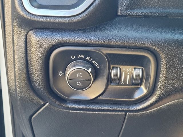 2024 RAM 2500 Laramie Crew Cab 4x4 6'4' Box