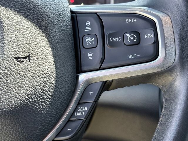 2024 RAM 2500 Laramie Crew Cab 4x4 6'4' Box