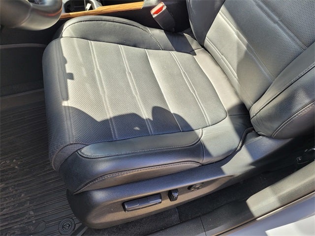 2020 Honda CR-V Hybrid Touring