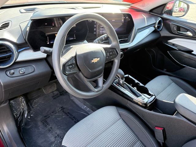 2025 Chevrolet Trax FWD LT